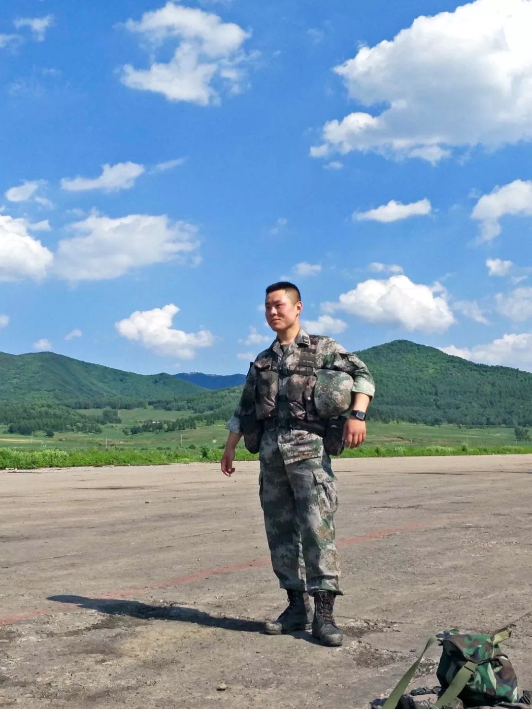 入伍视频,青春的选择与国家的担当,青春的选择,入伍视频展现国家担当与责任