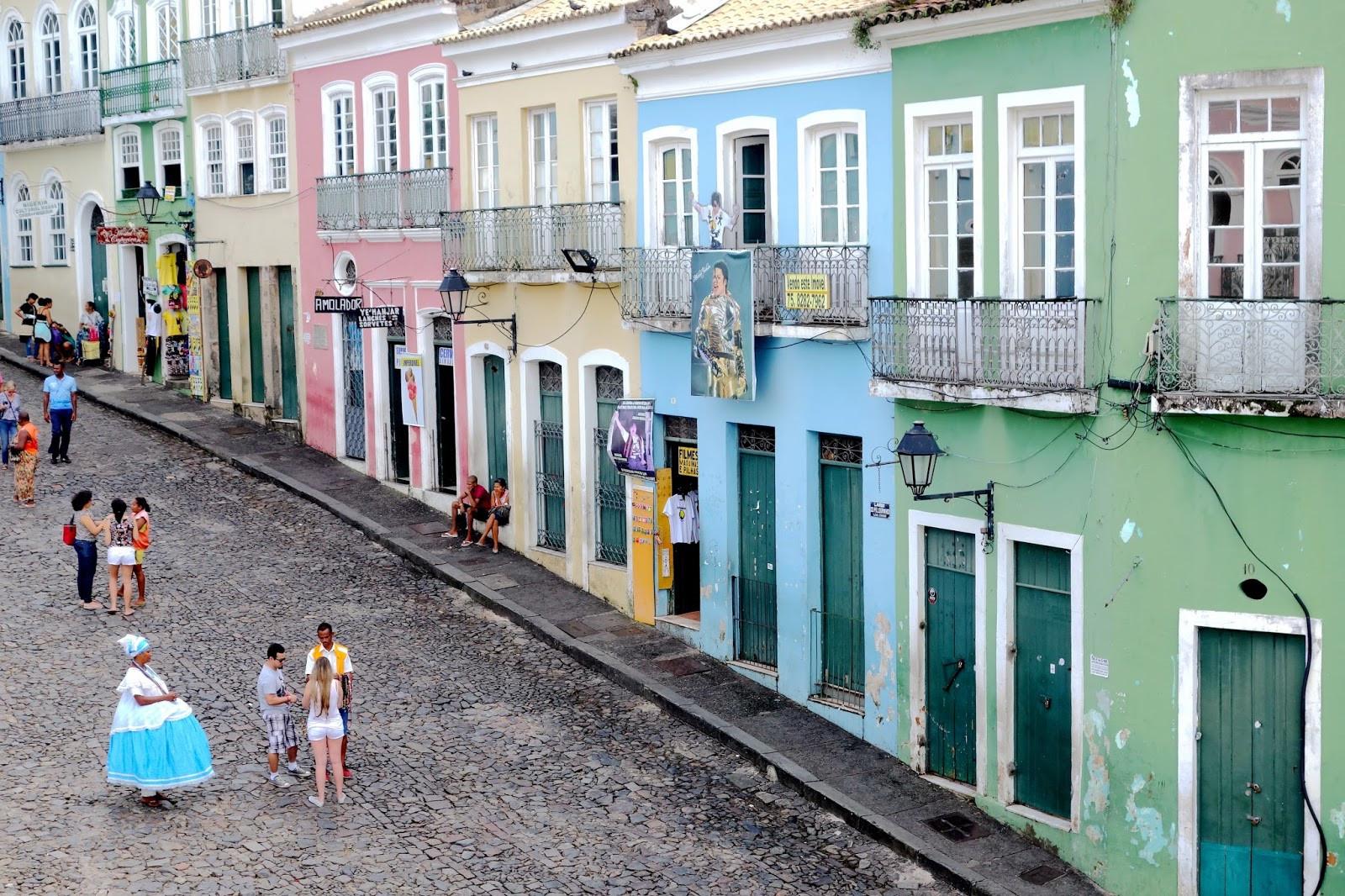 中国最新消息，洪水与地震的挑战与应对，中国面临洪水与地震挑战，应对策略及最新动态