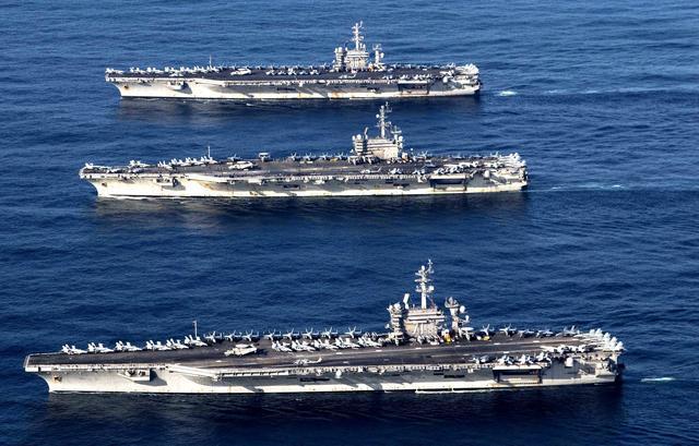 美国航母现状，11艘航母，几艘能投入使用？，美国航母现状揭秘，11艘航母，究竟几艘能投入使用？