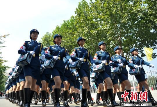 白求恩医疗方队圆满完成受阅任务载誉归来，白求恩医疗方队完成受阅任务荣耀归来