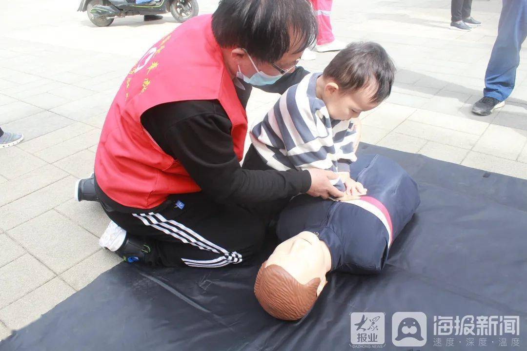 今日新鲜事，王中王与肖中的交汇点，王中王与肖中的交汇点，今日热点解析