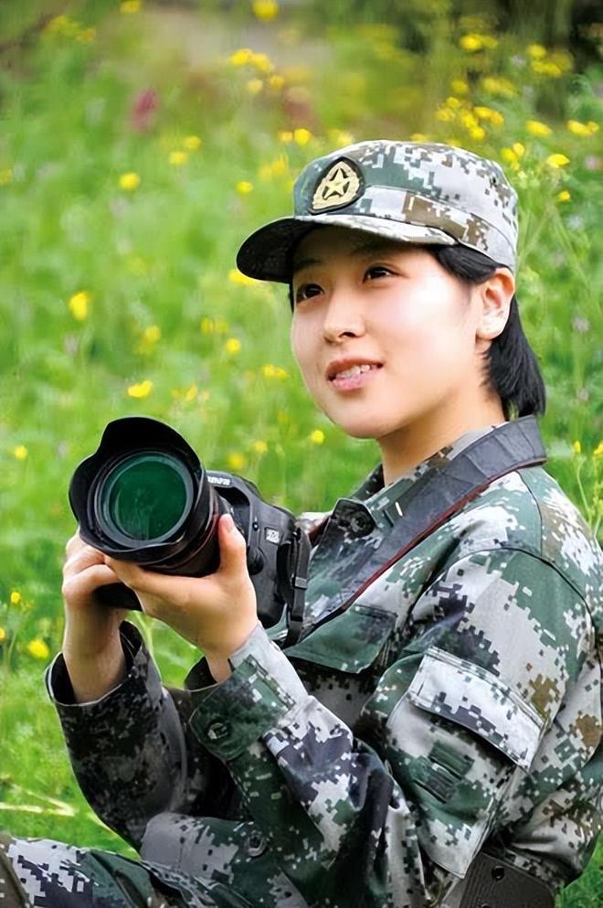 中国女兵中最漂亮的是谁——探寻英雄之美，探寻中国女兵中的英雄之美，谁是最美战士？