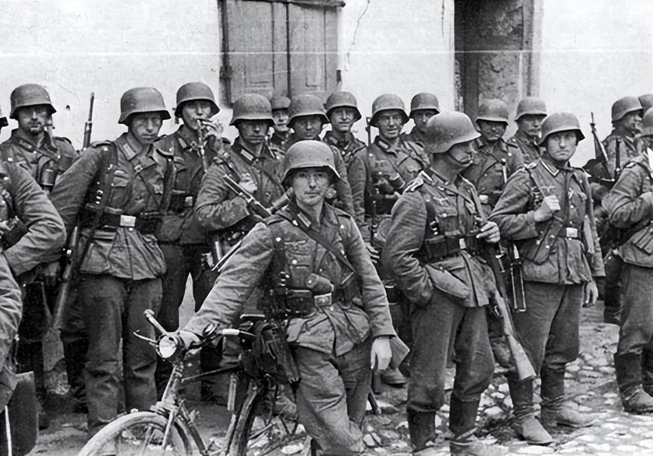 德军装备与美军装备对比,德军与美军装备对比分析