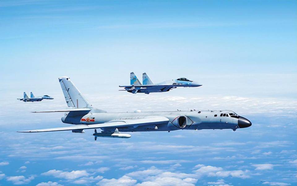 空中战略巡航,现代军事力量的重要支柱,空中战略巡航,现代军事力量的核心支柱