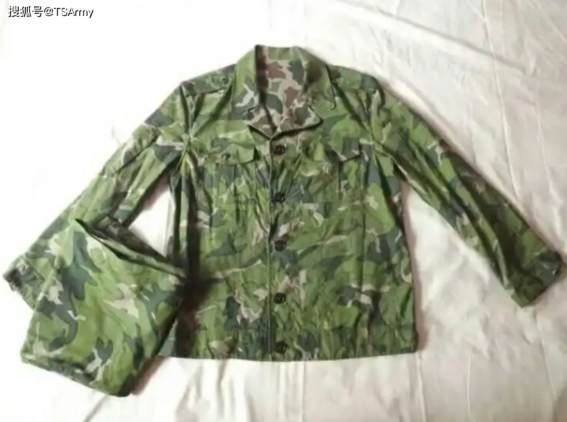 武警夏季迷彩作训服,功能与设计的完美结合,武警夏季迷彩作训服,功能与设计融合之典范