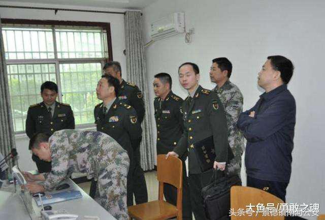 集团军参谋长是多大级别，集团军参谋长级别揭秘