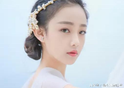 近期国际新闻讽刺事件，揭示背后的真相与反思，国际新闻讽刺事件背后的真相与反思