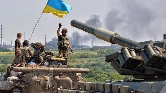 美国对俄乌战争态度的转变,从观望到介入,美国对俄乌战争态度的转变,从观望到积极介入