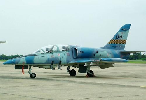 T33教练机,空中教育的卓越代表,T33教练机,空中教育的领航者