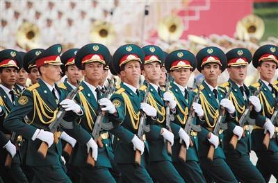 俄罗斯阅兵中的外军方队,跨越十五年的壮丽画卷,俄罗斯阅兵外军方队,跨越十五年的辉煌画卷