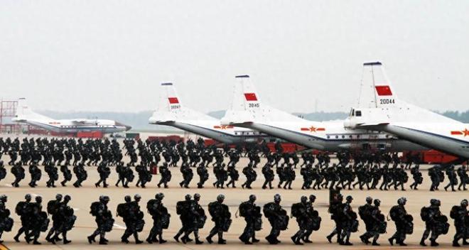 军改之后部队的建制,新态势下的军队架构与战斗力提升,军改后部队新态势,军队架构重塑与战斗力飞跃提升