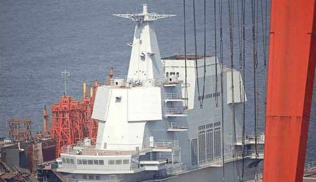 揭秘全球首艘八万吨级航母,超强实力与未来挑战,全球首艘八万吨级航母揭秘,超强实力与未来挑战展望