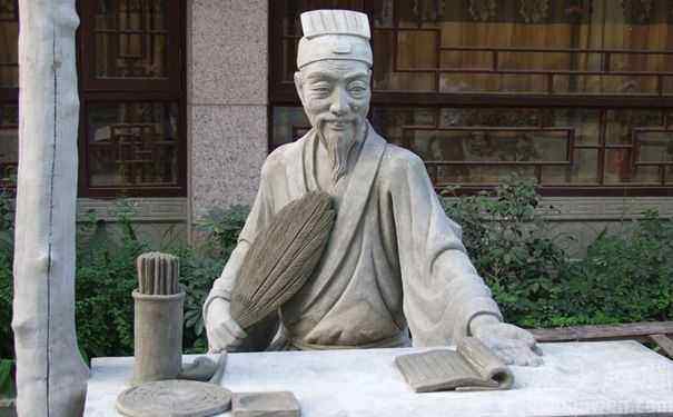 刘伯温的属相与生肖解读,刘伯温属相生肖解读,揭秘传奇人物背后的神秘符号