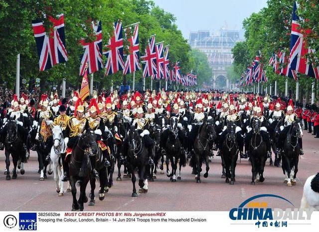 八国阅兵大比拼,国际军事力量的展示与比较,八国阅兵大比拼,国际军事力量的展示与较量