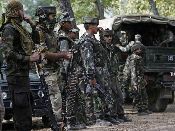 中国人民解放军空军成立七十二周年，回顾与前瞻，中国人民解放军空军成立七十二周年，回顾辉煌历程，前瞻未来发展