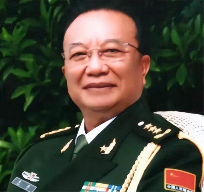 十四集团军参谋,英勇无畏的战士与智慧的谋士,十四集团军参谋,英勇战士的智慧谋士之路