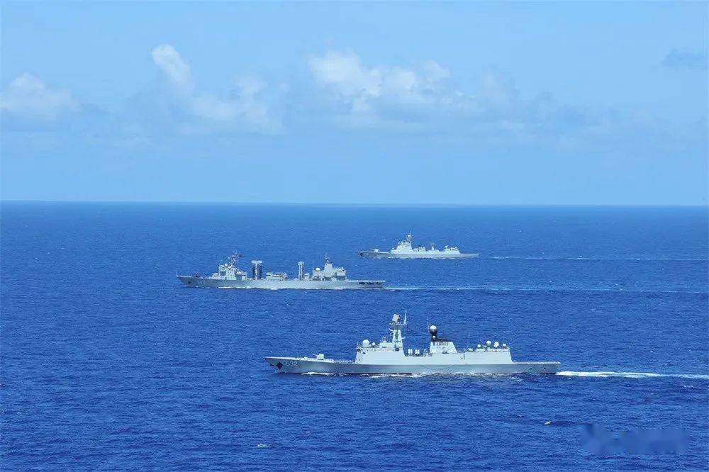 淄博舰、荆州舰与千岛湖舰，中国海军力量的缩影，中国海军力量缩影，淄博舰、荆州舰与千岛湖舰的骄傲之旅