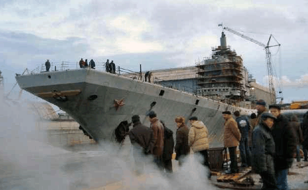 谁当年反对买航母?历史背后的真相与启示,谁当年反对买航母?揭秘历史背后的真相及其启示