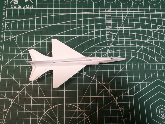 歼八飞机折纸艺术,一种古老与现代的完美结合,歼八飞机折纸艺术,古老与现代的完美融合