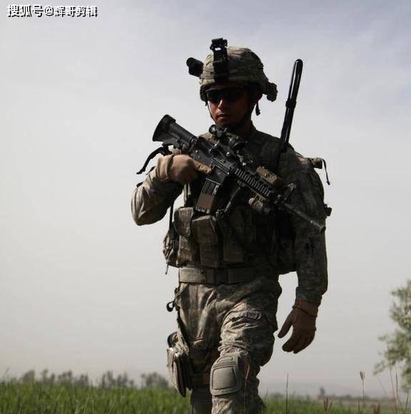 美国单兵武器图片大全,历史与技术的壮丽展示,美国单兵武器全景展示,历史与技术的辉煌篇章