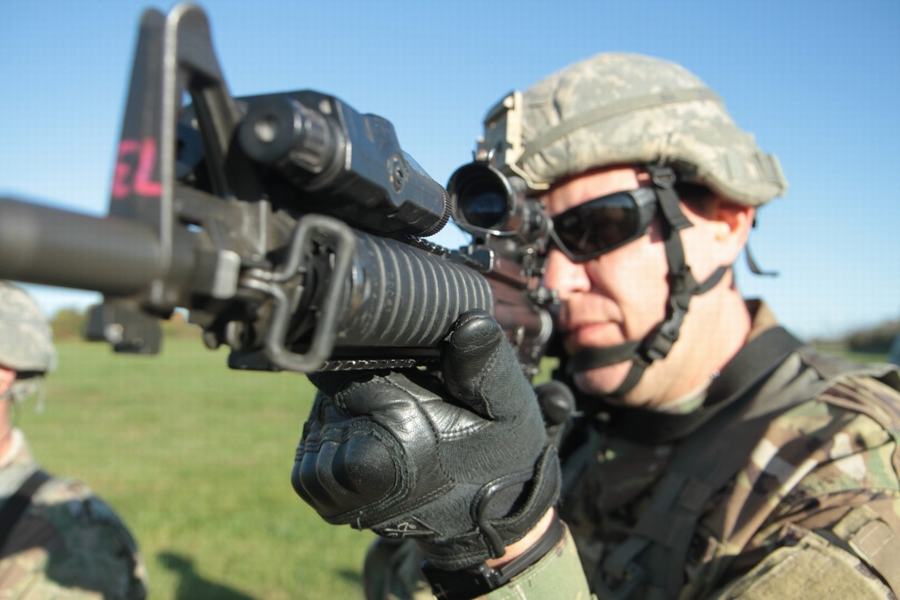 美国单兵武器图片大全,历史与技术的壮丽展示,美国单兵武器全景展示,历史与技术的辉煌篇章