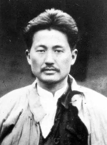 军事频道十大美女主持人，璀璨明珠照亮军事资讯的天空，军事频道十大美女主持人，璀璨明珠闪耀军事资讯界