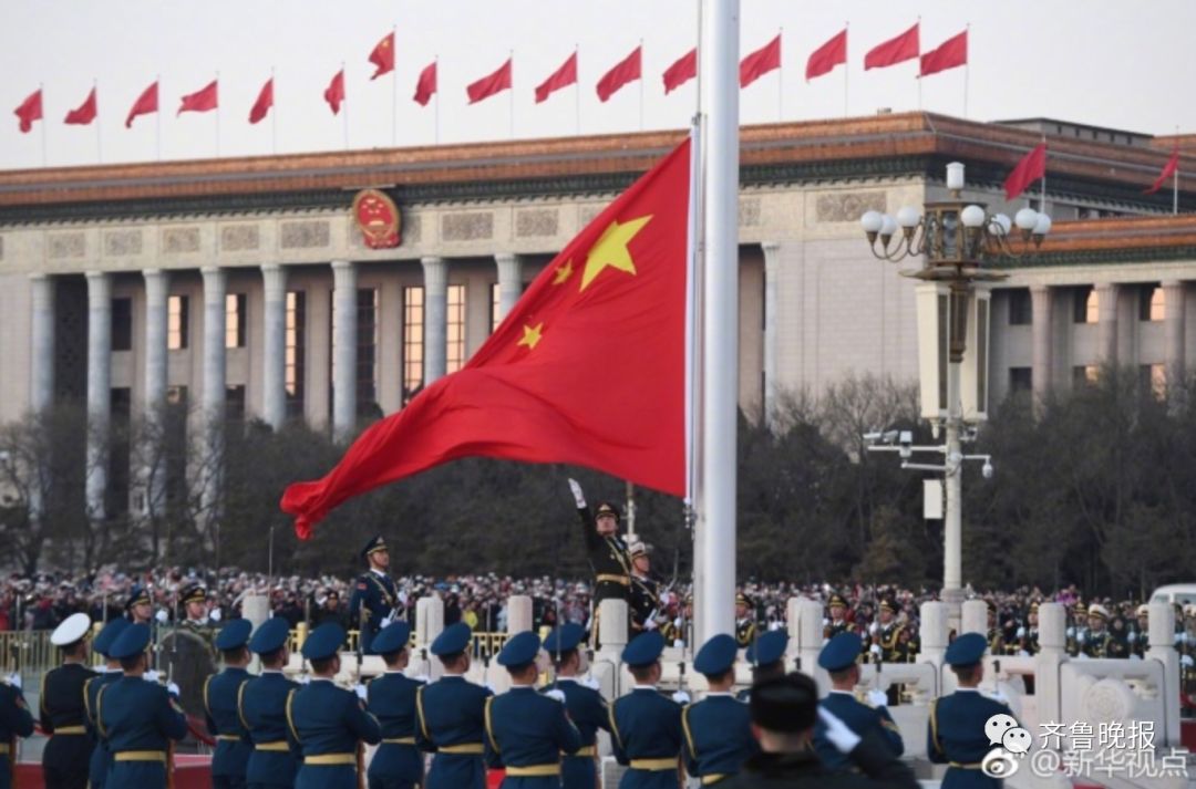 三军仪仗队升旗，荣耀与庄严的象征，三军仪仗队升旗，荣耀与庄严的国旗升旗仪式