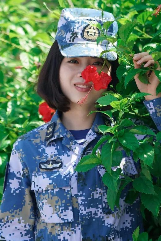 中国人民解放军仪仗队女兵退伍，荣耀与未来的交织，中国人民解放军仪仗队女兵退伍，荣耀与未来的碰撞