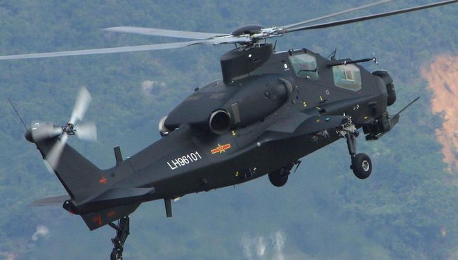 阿帕奇武装直升机与黑鹰直升机的差异分析,阿帕奇武装直升机与黑鹰直升机性能差异深度解析