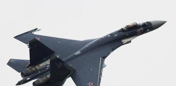 歼16与歼11的区别及与苏-30的比较,歼16与歼11的区别及与苏-30对比分析