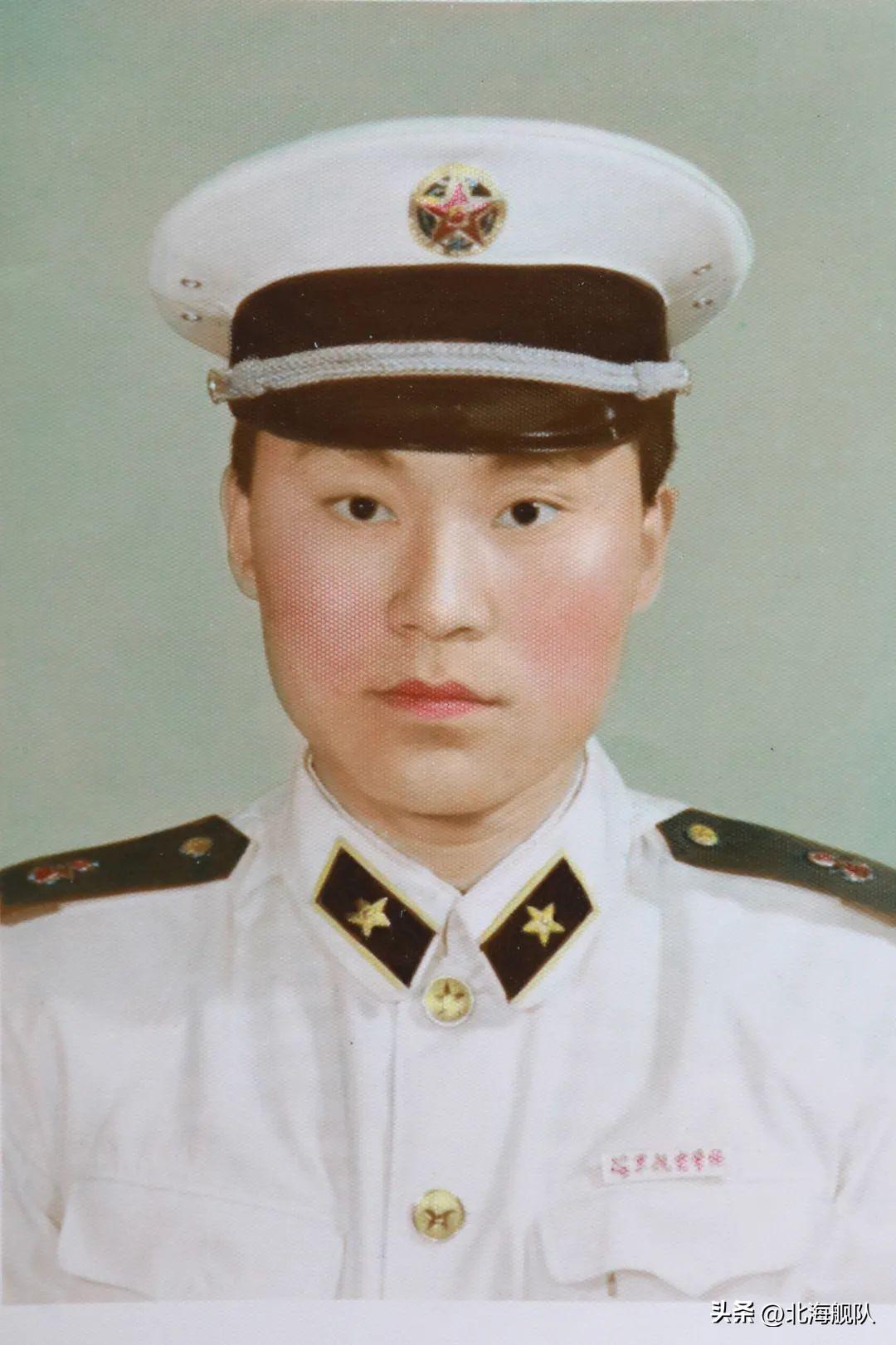 中国空军海军的成立时间及其历史意义,中国空军海军的成立时间与发展历程及其历史意义