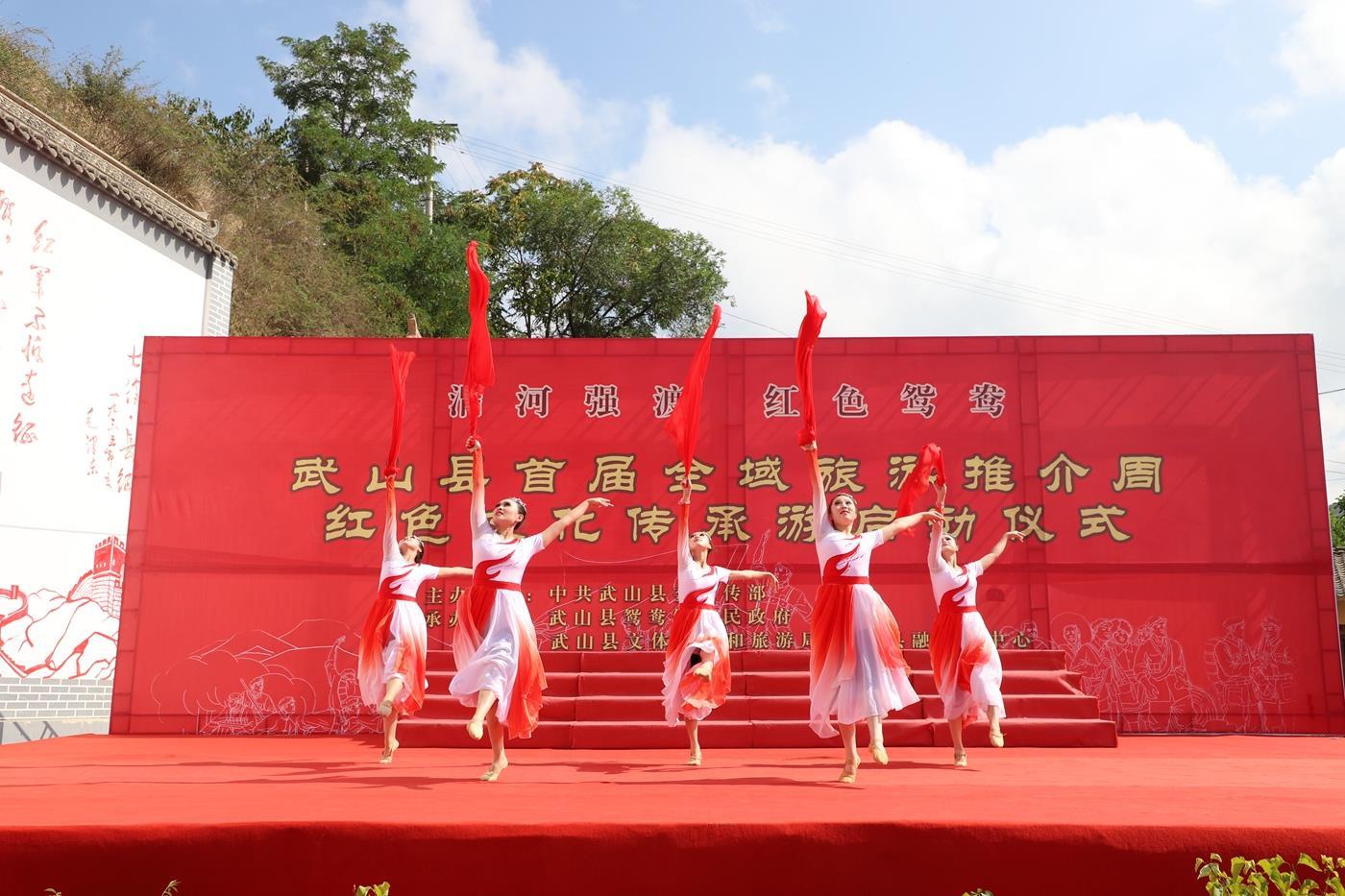 央视军事栏目嘉宾的独特视角与深度解析,央视军事栏目嘉宾的独特视角与深度解析,军事专家深度剖析军事时事热点