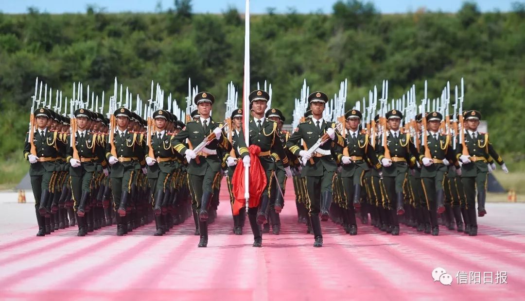 阅兵仪式方阵概述，种类繁多的方阵展示国家力量，阅兵仪式方阵展示国家力量风采，多样方阵彰显力量与荣耀
