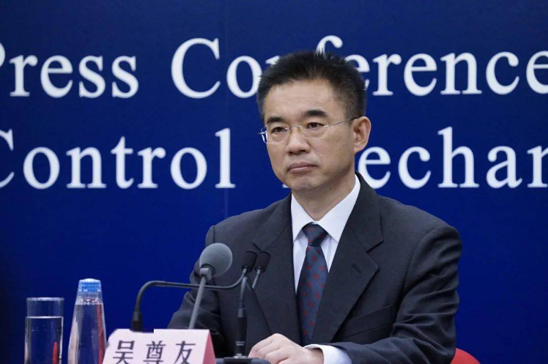 三肖必开一肖王中王，命运之轮的旋转与人生启示，命运之轮旋转中的生肖启示，三肖必开一肖王中王的人生轨迹