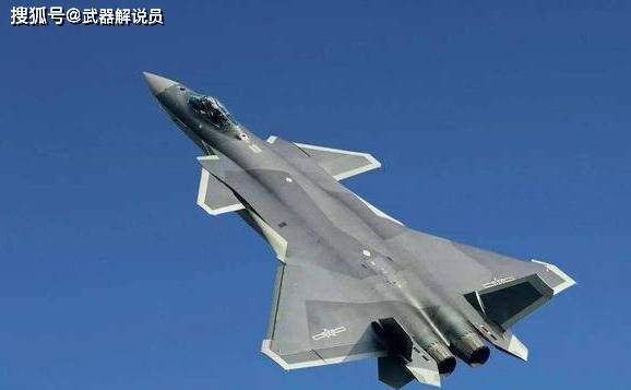 中国歼击机歼-20的飞行速度，速度与力量的完美结合，中国歼-20歼击机的速度与力量，完美融合的天空霸主