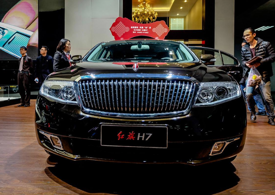 红旗，为何一般人难以选择它？，红旗汽车，为何难以成为大众之选？