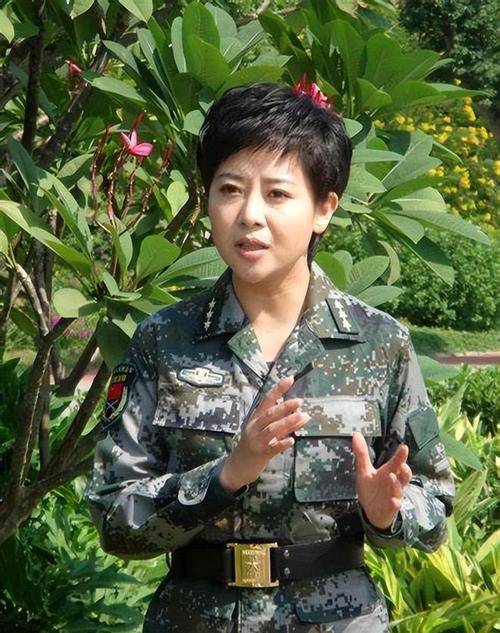 军事频道丁丽的独特魅力与影响力,丁丽在军事频道,独特魅力与影响力闪耀荧屏