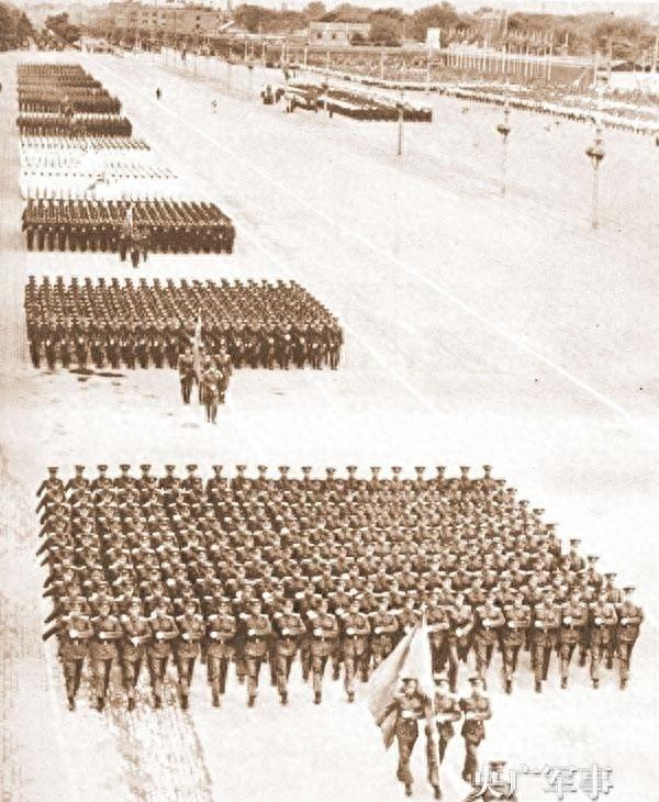 美军装备智能化，引领军事变革的新浪潮，美军装备智能化引领军事变革新浪潮