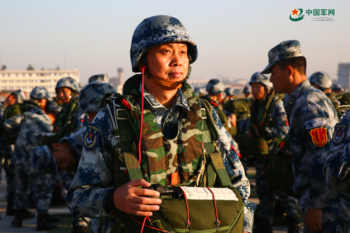 空降兵第十五军最新军领导概况，空降兵第十五军最新军领导概况概览