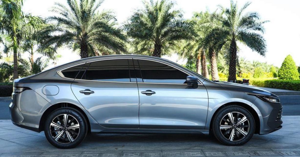 中国最新型坦克,05式的力量与荣耀,中国最新型坦克,05式坦克的力量与荣耀展现