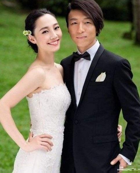 荣耀之歌,2015中国阅兵式歌曲的魅力,荣耀之歌,揭秘中国阅兵式歌曲的魅力与传奇