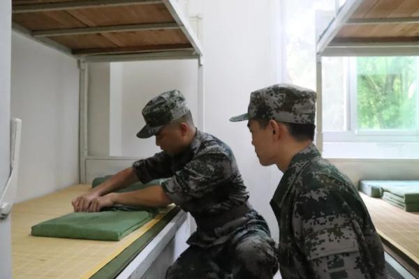 海军生涯,深入骨髓的体验与感悟,海军生涯,深入骨髓的体验与感悟纪实