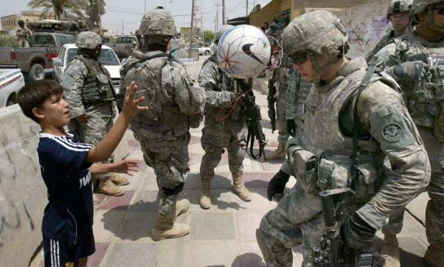 美军在伊拉克最新消息视频，揭示军事行动的新动态与影响，美军在伊拉克最新动态视频揭秘，军事行动新态势及其影响