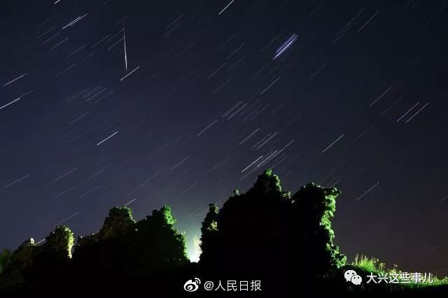今天有流星雨吗？探寻神秘天象的奥秘，探寻神秘天象，今日是否有流星雨？