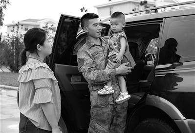 第1集团军的待遇,荣耀与责任并重,第1集团军,待遇、荣耀与责任的并重之路