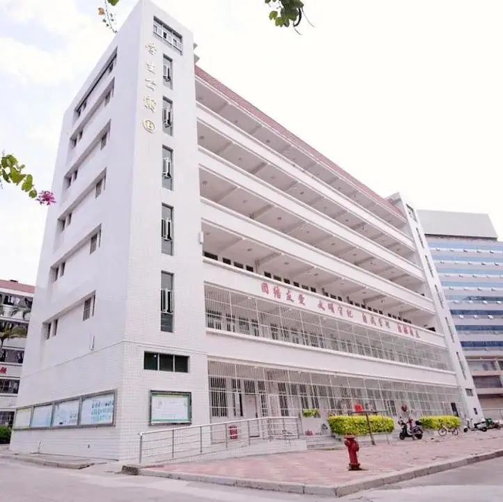 泉州老师,传承智慧,点燃未来之光,泉州老师,传承智慧,启迪未来之光