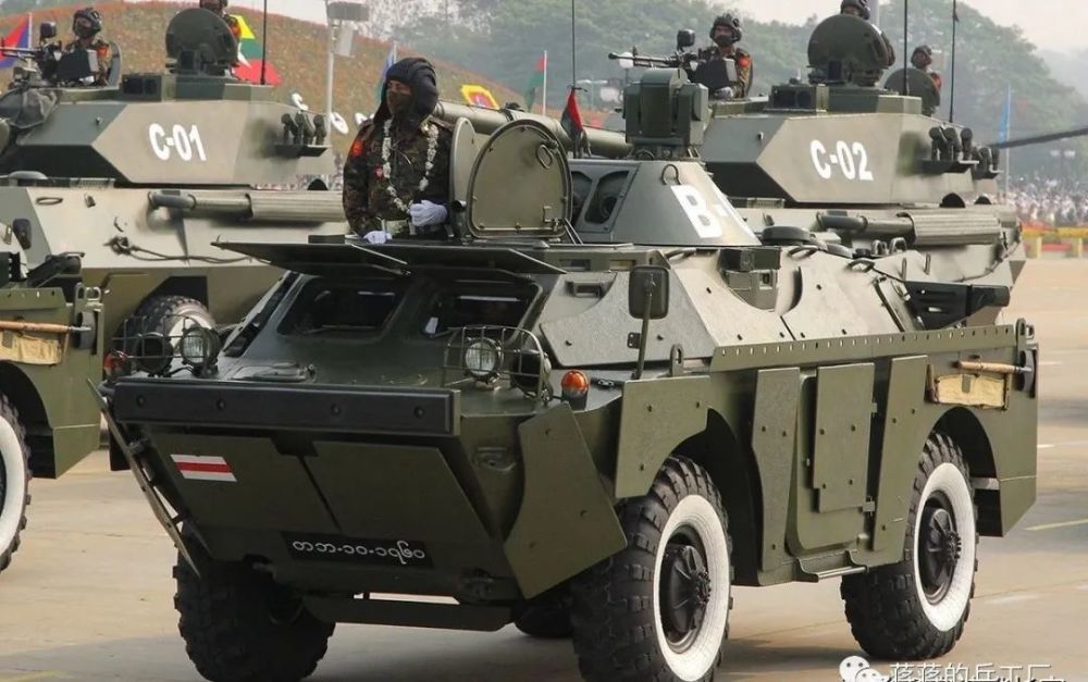 ZZC06装甲侦察车的先进性能与军事应用,ZZC06装甲侦察车的性能优势与军事应用探讨