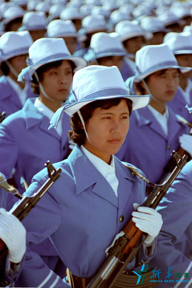 荣耀时刻,回顾1984年阅兵中的女兵方队,荣耀瞬间,1984年阅兵女兵方队回顾