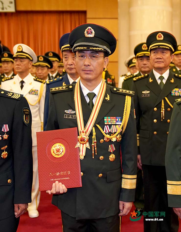 八一勋章颁授仪式，荣耀与传承的庄严时刻，八一勋章颁授仪式，荣耀传承的庄严时刻