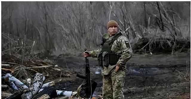 乌军在库尔斯克的坚守，深度解析与战略洞察，乌军在库尔斯克的坚守，深度解析与战略洞察报告